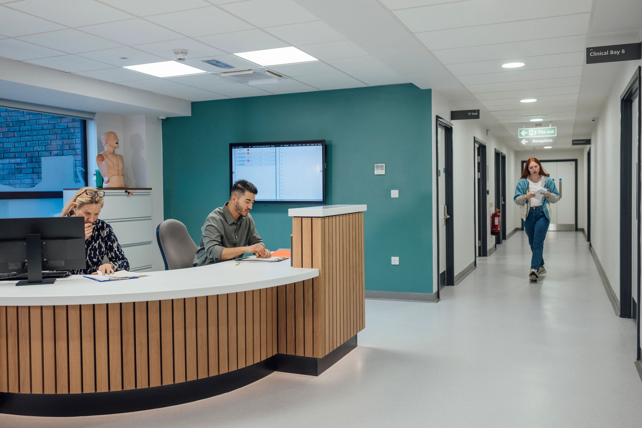 Hospital environment supporting patient safety and protection systems
